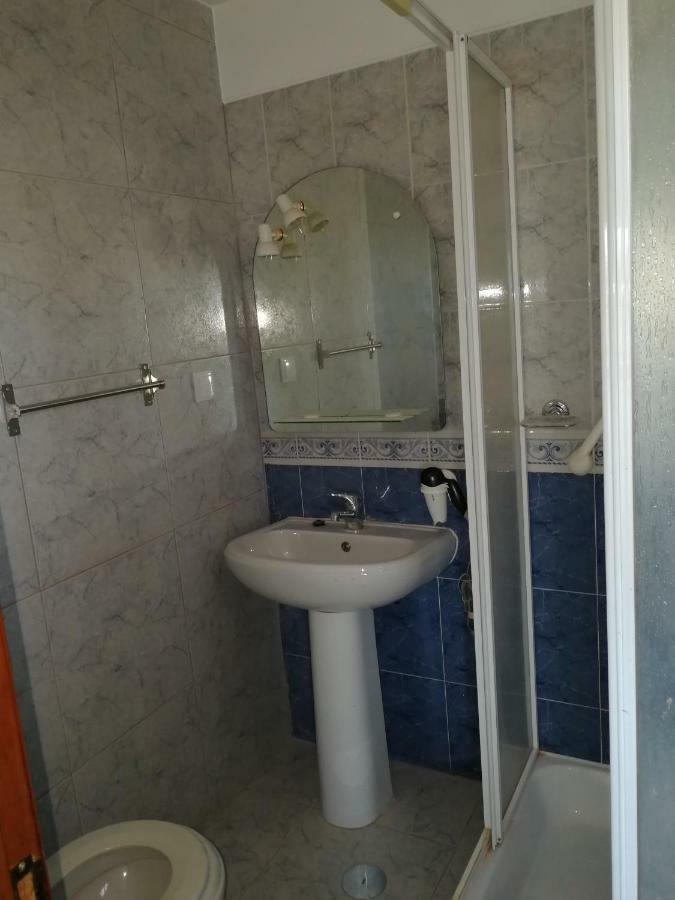 Ocean'S 7 - Lagos Guest House Экстерьер фото