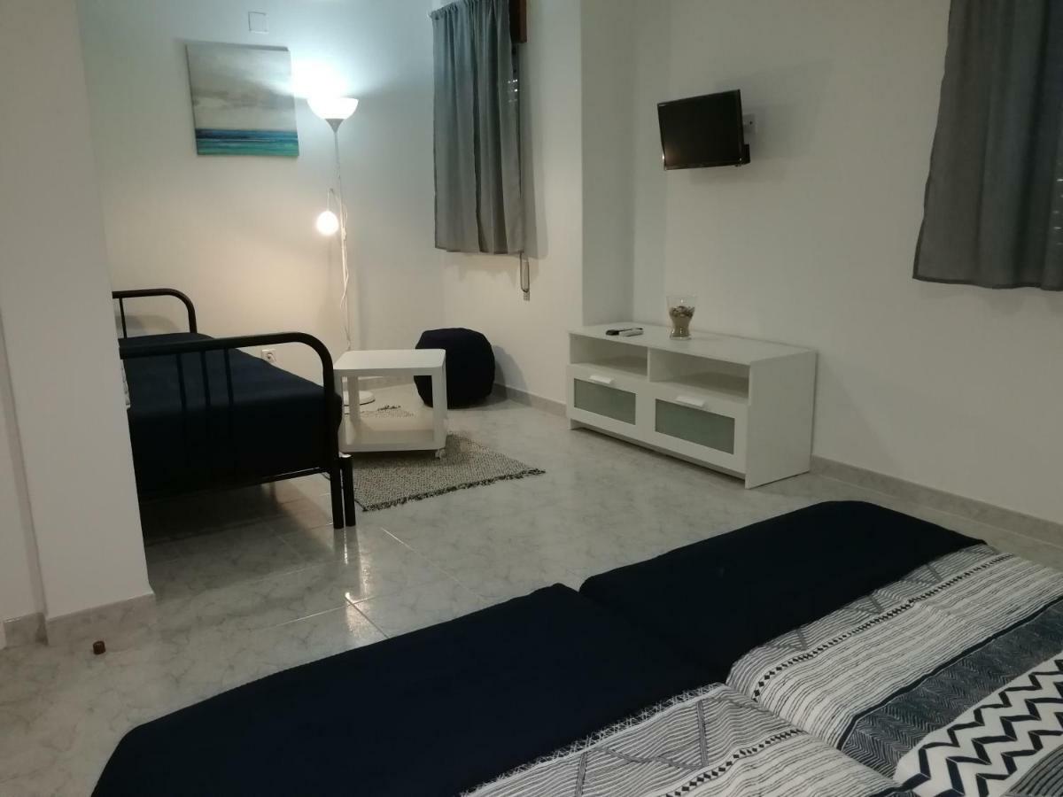 Ocean'S 7 - Lagos Guest House Экстерьер фото