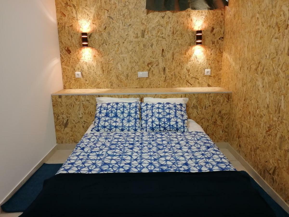 Ocean'S 7 - Lagos Guest House Экстерьер фото