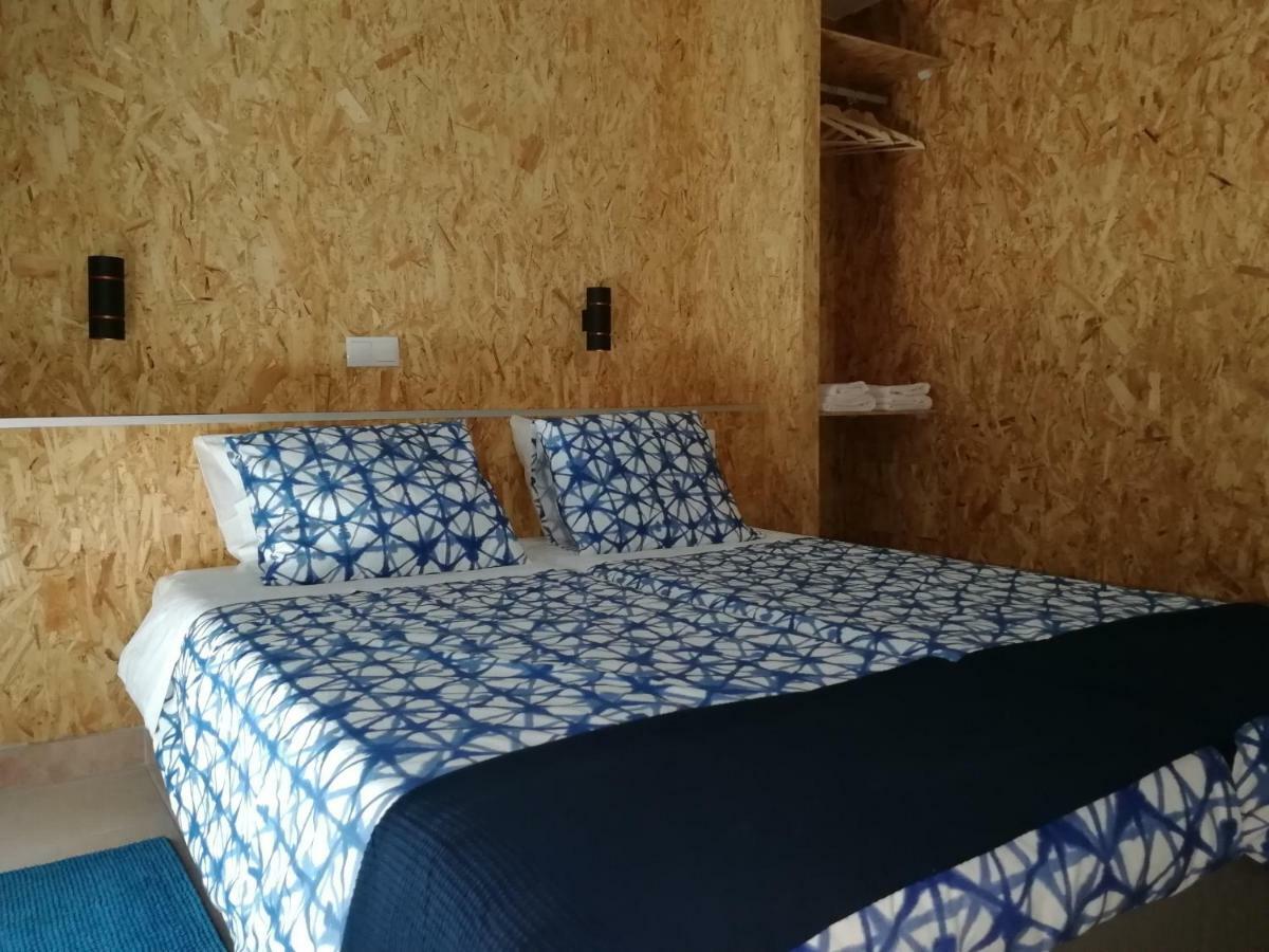 Ocean'S 7 - Lagos Guest House Экстерьер фото