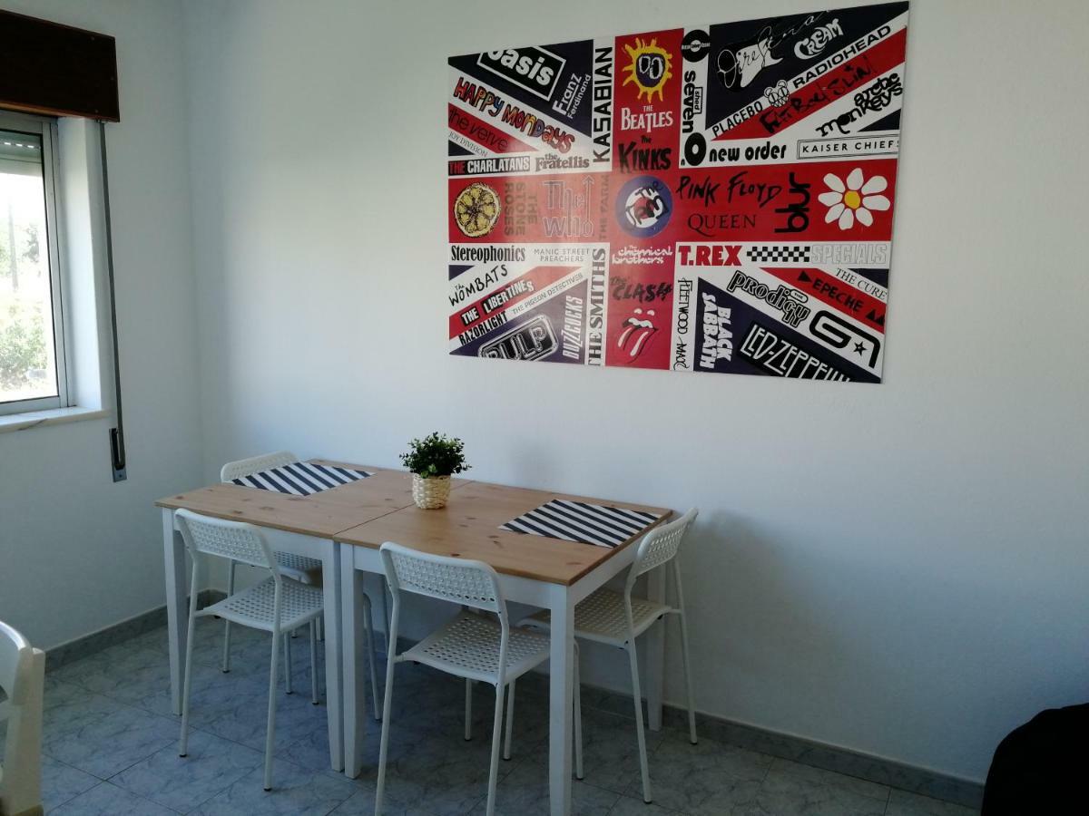 Ocean'S 7 - Lagos Guest House Экстерьер фото