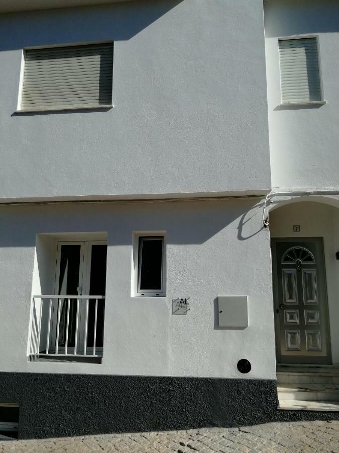 Ocean'S 7 - Lagos Guest House Экстерьер фото